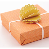Large Punch-Scalloped Oval Frame, 2.25"X1.75"